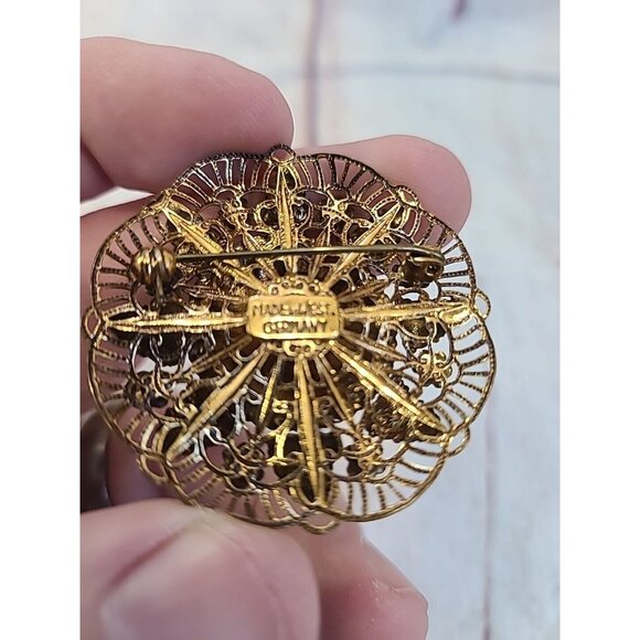 Vintage Made In West Germany Turquoise Gold Tone Brooch Pin Flowers Beauty round - Picture 3 of 3